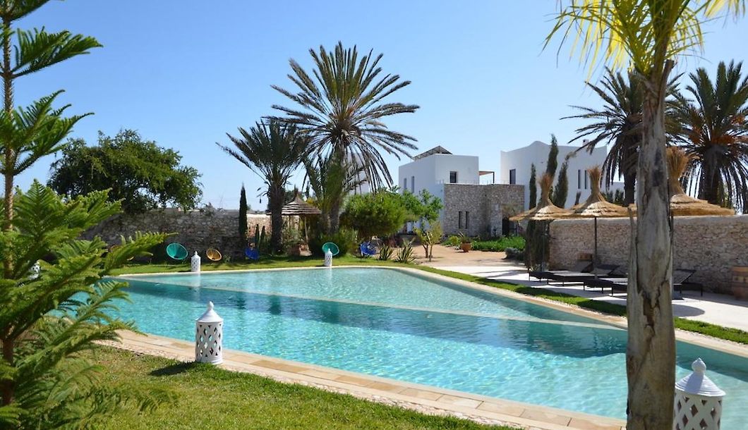 LOCATION Belle maison de campagne – Haut standing – Capacité 12 personnes – 8 km d’Essaouira – Piscine chauffée